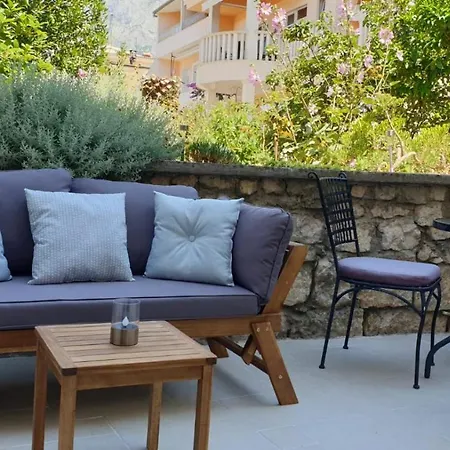 Apartment Private Garden *